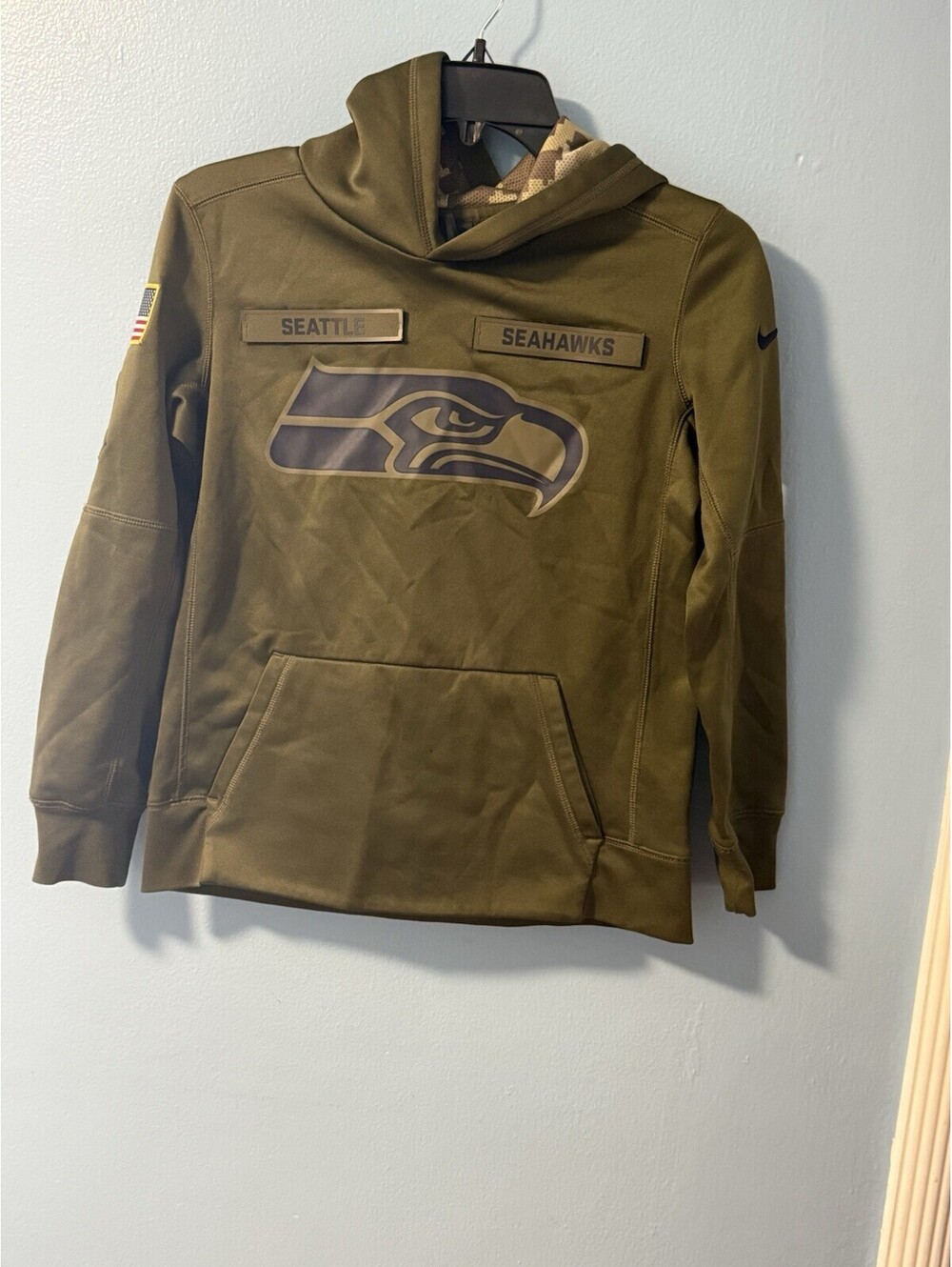 Nike Seattle Seahawks Salute to Service Hoodie Kids Medium Olive Green On-field
